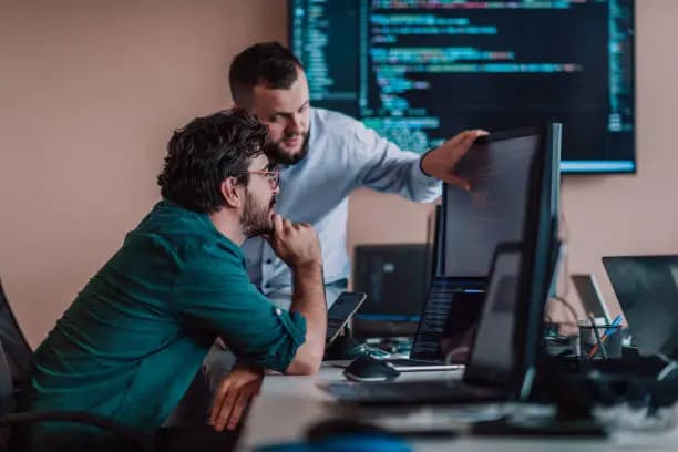 Custom Software Development Company in Al Barsha By Byteflow